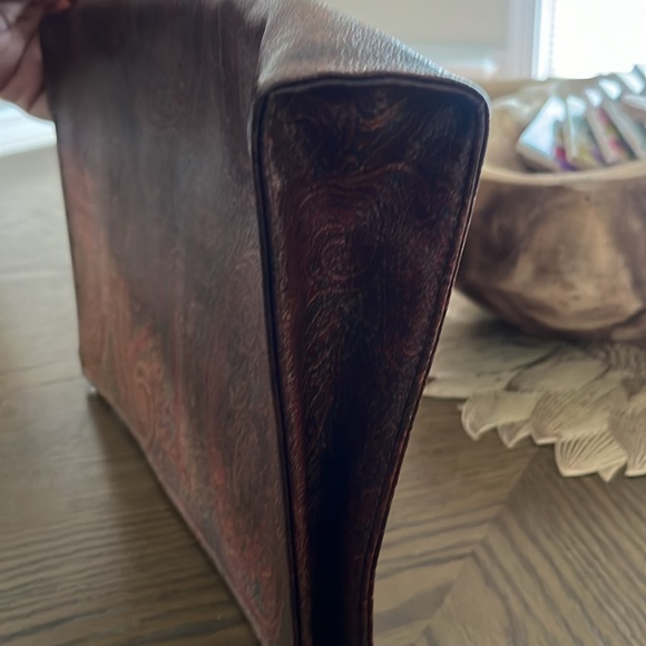 Etro made in Italy 🇮🇹 clutch - Picture 3 of 6